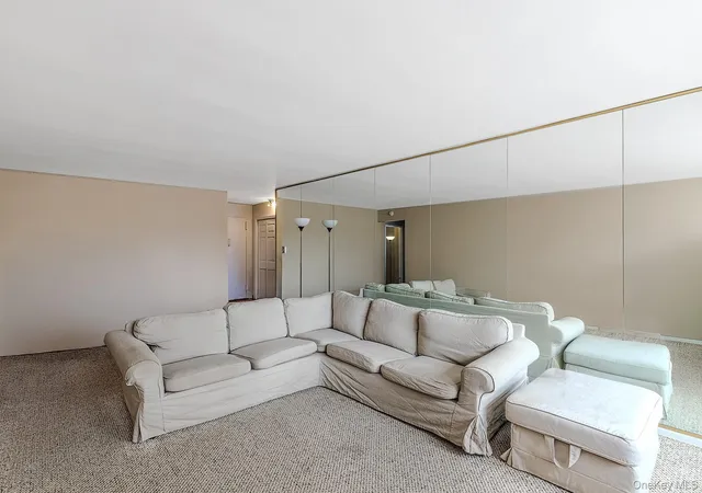 Photo 4 of House for sale at 1275 E 51st Street #4L, New York, NY 11234 | MLS# 1054547 | Listing updated on 2026-09-29