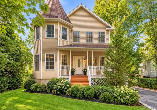 Photo 1 of Single family home for sale at 118 Ridge Rd, Clarkstown, NY 10989 | MLS# 1054550 | Listing updated on 2026-10-06