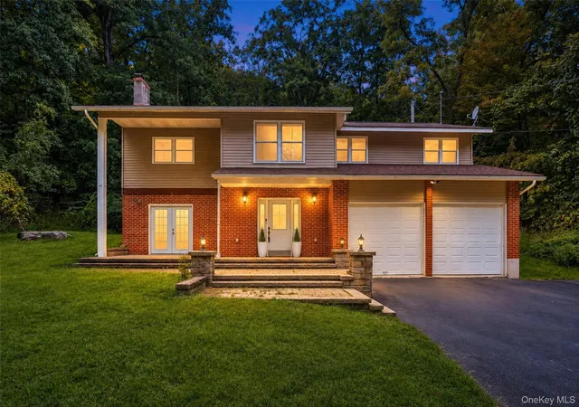 Photo 1 of Single family home for sale at 323 Roosa Gap Rd, Mamakating, NY 12721 | MLS# 1054553 | Listing updated on 2026-10-04