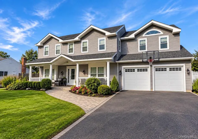 Single family home for sale at 125 Pace Dr S, Islip, NY 11795 | MLS# 1054565