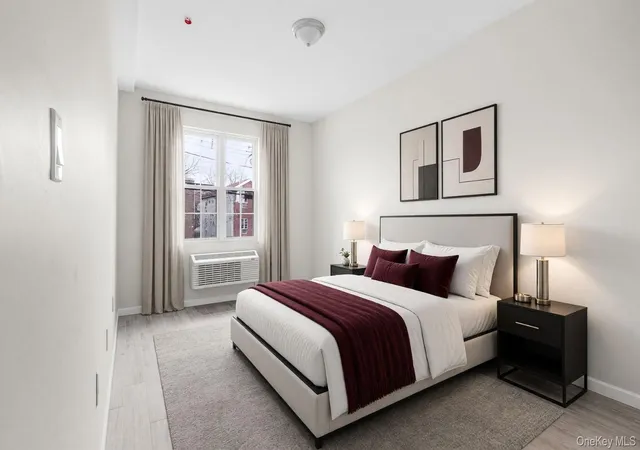Listing Photo 4 - Condo for sale in building located at 506 Van Nest, New York, NY 10460