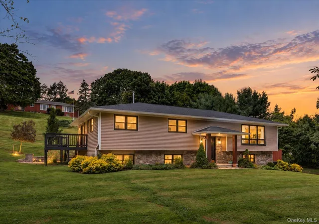 Photo 1 of Single family home for sale at 221 Highland Ave, Marlboro, NY 12542 | MLS# 1054616 | Listing updated on 2026-10-04