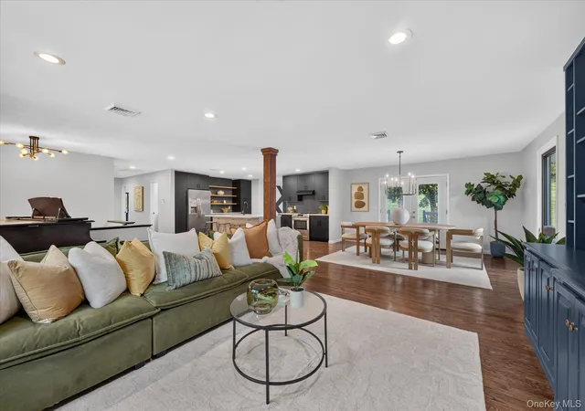 Photo 2 of Single family home for sale at 221 Highland Ave, Marlboro, NY 12542 | MLS# 1054616 | Listing updated on 2026-10-04