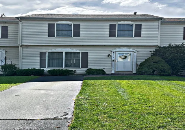 Photo 1 of Single family home for sale at 6 Strack Ct, Haverstraw, NY 10993 | MLS# 1054636 | Listing updated on 2026-10-04