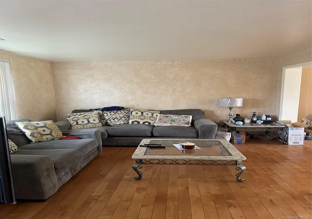 Photo 2 of Single family home for sale at 6 Strack Ct, Haverstraw, NY 10993 | MLS# 1054636 | Listing updated on 2026-10-21