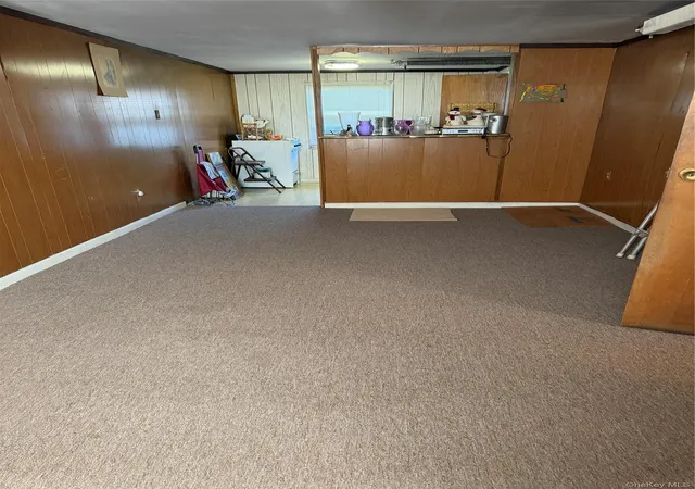 Photo 3 of Single family home for sale at 3210 Tenbroeck Ave, New York, NY 10469 | MLS# 1054643 | Listing updated on 2026-09-23