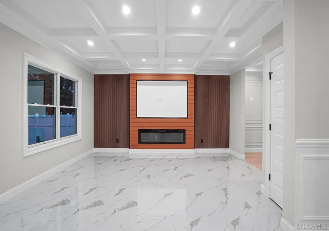 Photo 3 of Single family home for sale at 940 Southern Dr, Hempstead, NY 11010 | MLS# 1054669 | Listing updated on 2026-10-08