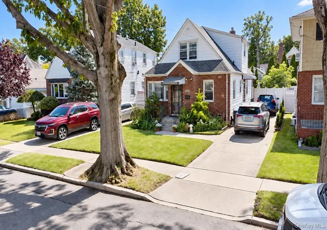 Single family home for sale at 1312 Park Ave, Hempstead, NY 11040 | MLS# 1054686