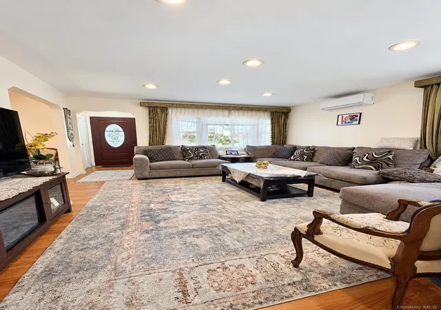 Photo 3 of Single family home for sale at 1312 Park Ave, Hempstead, NY 11040 | MLS# 1054686 | Listing updated on 2026-09-24