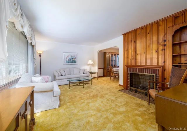 Photo 3 of Single family home for sale at 175 E Carpenter St, Hempstead, NY 11580 | MLS# 1054694 | Listing updated on 2026-10-04