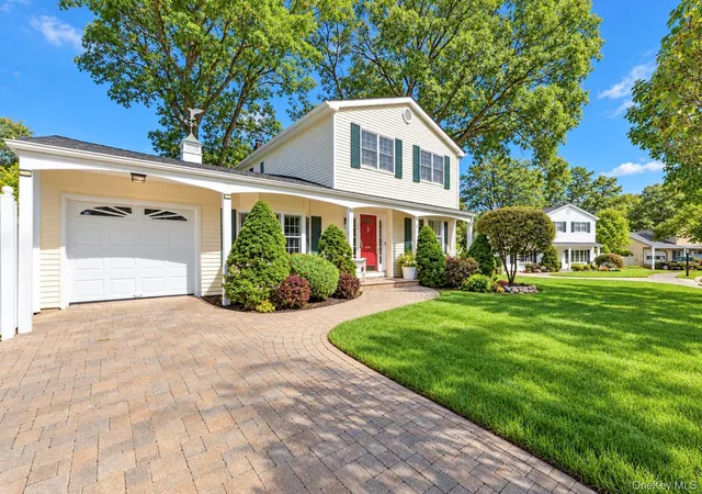 Photo 1 of Single family home for sale at 63 Birch St, Brookhaven, NY 11755 | MLS# 1054713 | Listing updated on 2026-10-01