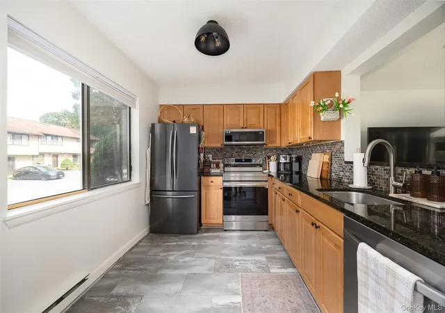 Photo 4 of Condo for sale at 3205 Chelsea Cvs S, Beekman, NY 12533 | MLS# 1054716 | Listing updated on 2026-10-04
