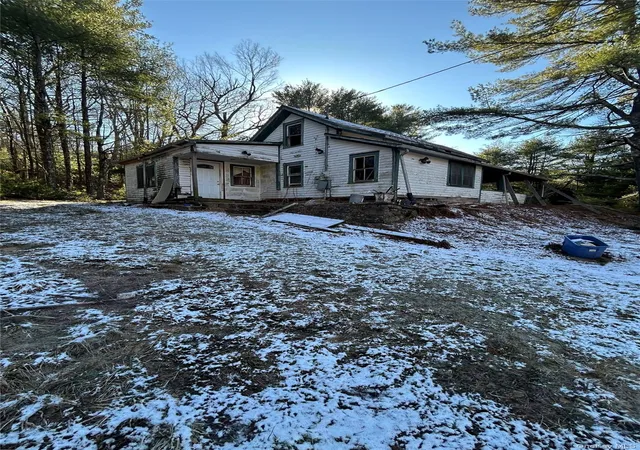 Photo 1 of Single family home for sale at 92 Whitehead Rd, Deerpark, NY 12780 | MLS# 1054717 | Listing updated on 2026-09-24