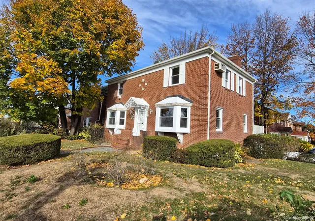 Photo 1 of Single family home for sale at 8019 Utopia Pkwy, New York, NY 11432 | MLS# 1054748 | Listing updated on 2026-10-08