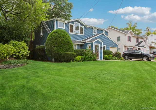 Photo 1 of Single family home for sale at 1423 Sturl Ave, Hempstead, NY 11557 | MLS# 1054752 | Listing updated on 2026-10-06