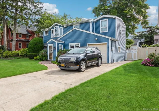 Photo 3 of Single family home for sale at 1423 Sturl Ave, Hempstead, NY 11557 | MLS# 1054752 | Listing updated on 2026-10-06