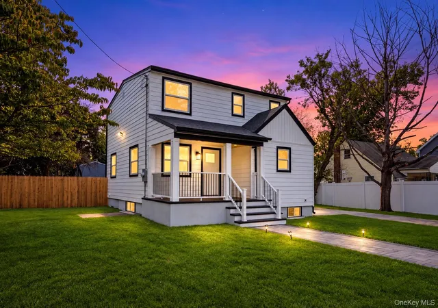 Photo 3 of Single family home for sale at 64 Yarnell St, Islip, NY 11717 | MLS# 1054761 | Listing updated on 2026-09-30