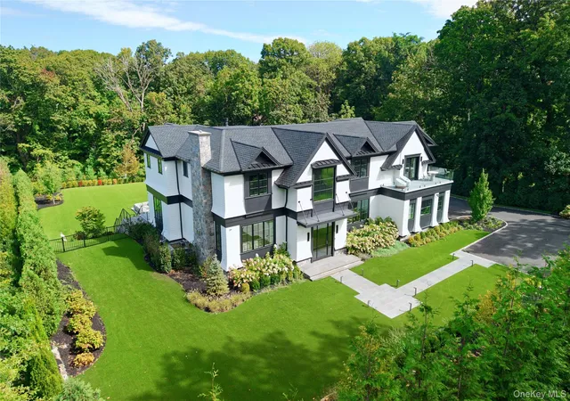 Photo 2 of Mansion for sale at 95 Spruce St, North Hempstead, NY 11576 | MLS# 1054768 | Listing updated on 2026-09-25