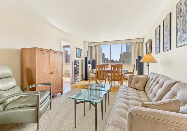 Listing Photo 3 - Condo for sale in Mill Rock Plaza located at 345 E 93Rd St, New York, NY 10128 - Unit #30C