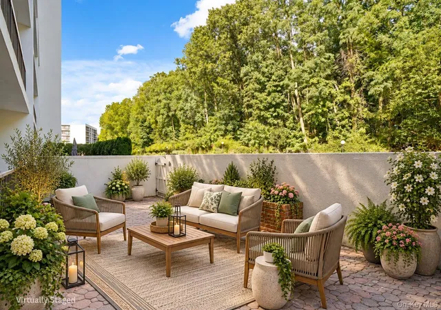 Photo 3 of Condo for sale at 300 High Point Dr #314, Greenburgh, NY 10530 | MLS# 1054808 | Listing updated on 2026-09-29