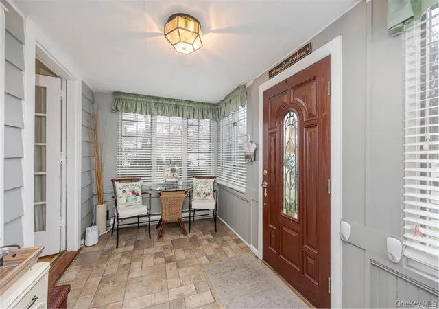 Photo 2 of Single family home for sale at 18 Yale Pl, Hempstead, NY 11563 | MLS# 1054853 | Listing updated on 2026-10-01