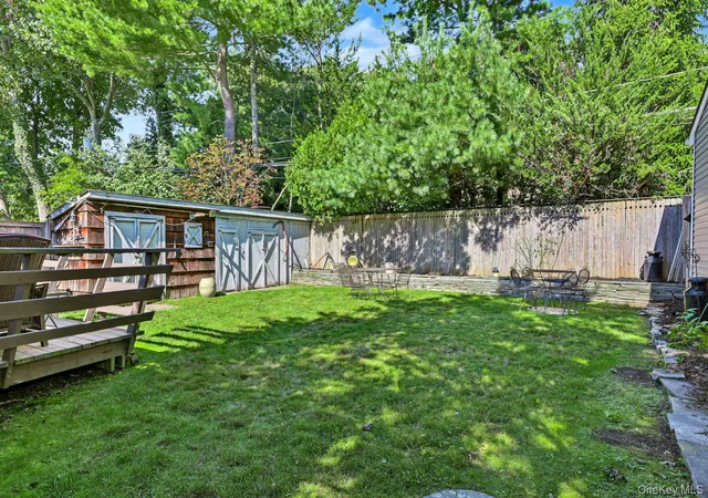 Photo 3 of Single family home for sale at 112 North St, Locust Valley, NY 11560 | MLS# 1054854 | Listing updated on 2026-10-11