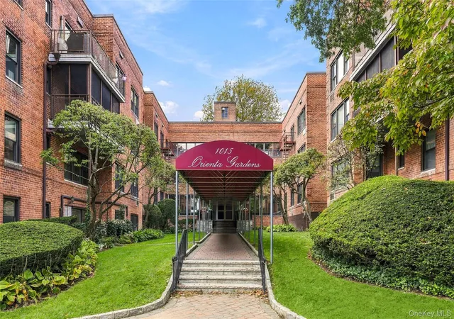 Photo 1 of Condo for sale at 1015 Old Post Rd #2K, Mamaroneck, NY 10543 | MLS# 1054856 | Listing updated on 2026-10-07