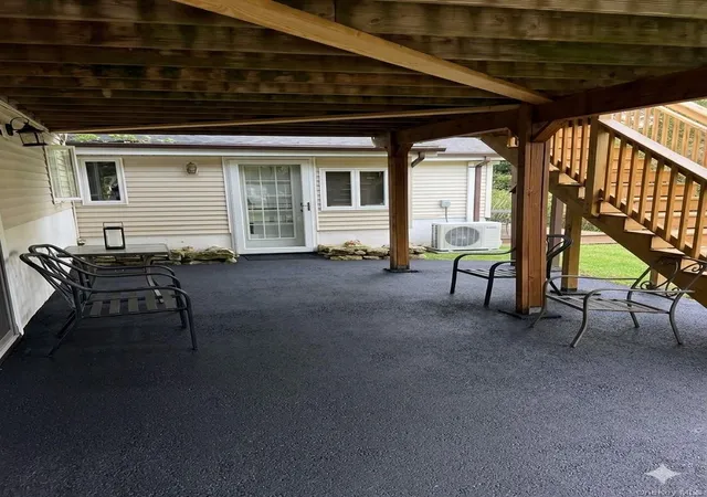 Photo 3 of Single family home for sale at 189 Route 210, Stony Point, NY 10980 | MLS# 1054862 | Listing updated on 2026-09-25