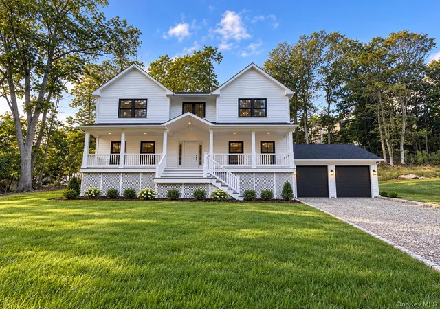 Photo 3 of Single family home for sale at 20 Overton Pass, Smithtown, NY 11780 | MLS# 1054875 | Listing updated on 2026-09-25
