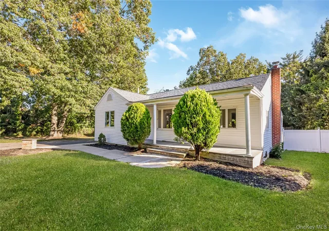 Photo 1 of Single family home for sale at 52 Rexmere Ave, Brookhaven, NY 11738 | MLS# 1054892 | Listing updated on 2026-10-29