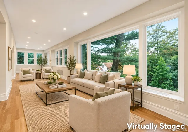 Photo 4 of Single family home for sale at 180-24 Grand Central Pkwy, New York, NY 11432 | MLS# 1054897 | Listing updated on 2026-10-07