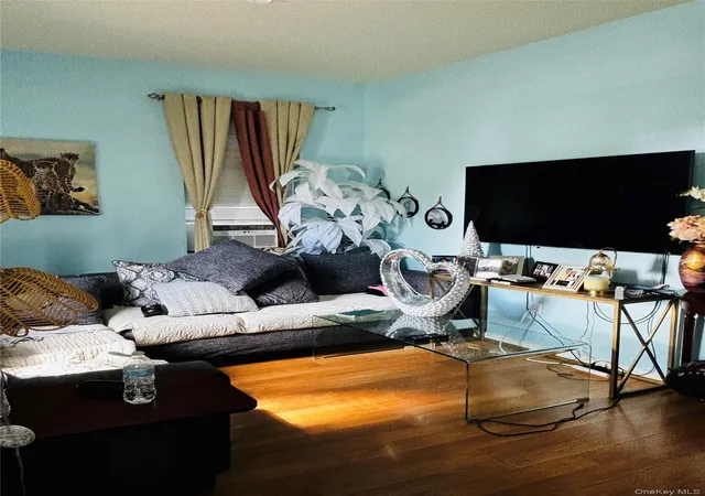 Listing Photo 4 - Condo for sale in building located at 120 Smith St, Peekskill, NY 10566