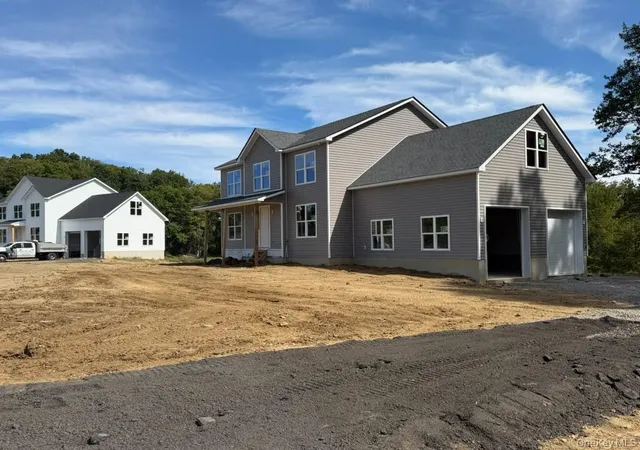 Photo 3 of Single family home for sale at 76 Winters Ln, Mamakating, NY 10940 | MLS# 1054903 | Listing updated on 2026-09-25
