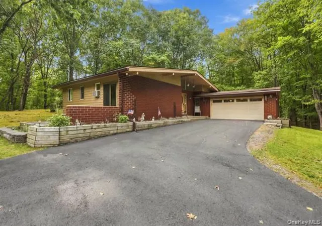 Photo 1 of Single family home for sale at 51 Leslie Rd, Newburgh (town), NY 12550 | MLS# 1054908 | Listing updated on 2026-10-05