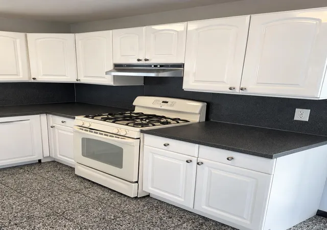 Photo 2 of Single family home for sale at 1041 Barnes St, Hempstead, NY 11010 | MLS# 1054916 | Listing updated on 2026-10-04