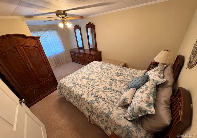 Photo 4 of Single family home for sale at 1041 Barnes St, Hempstead, NY 11010 | MLS# 1054916 | Listing updated on 2026-10-04