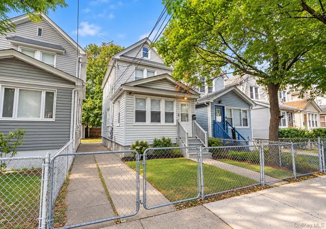 Photo 2 of Single family home for sale at 13915 Glassboro Ave, New York, NY 11435 | MLS# 1054920 | Listing updated on 2026-10-27
