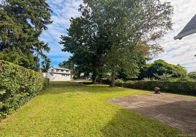 Photo 2 of Single family home for sale at 421 Union Ave, Mount Vernon, NY 10550 | MLS# 1054921 | Listing updated on 2026-09-28