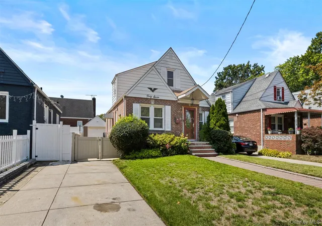Photo 2 of Single family home for sale at 47 Alden Ave, Hempstead, NY 11580 | MLS# 1054926 | Listing updated on 2026-10-01