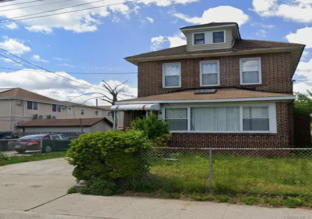 Photo 2 of House for sale at 141-38 249th Street, New York, NY 11422 | MLS# 1054945 | Listing updated on 2026-09-28