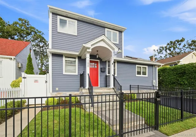 Photo 3 of Single family home for sale at 188 S Strong Ave, Babylon, NY 11757 | MLS# 1054970 | Listing updated on 2026-09-27