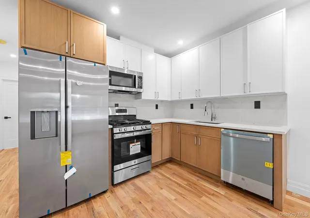 Photo 2 of House for sale at 109-09 Rye Pl, New York, NY 11412 | MLS# 1054971 | Listing updated on 2026-10-08