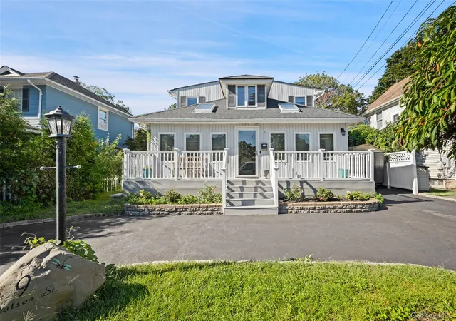 Single family home for sale at 9 Watson, Islip, NY 11730 | MLS# 1054994