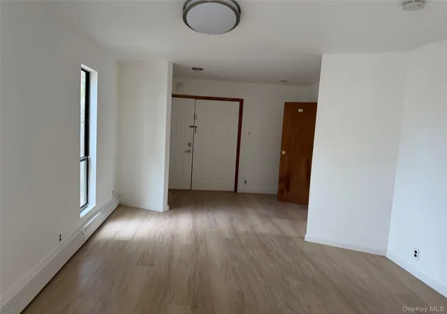 Photo 3 of House for sale at 112 Hillside Rd, Babylon, NY 11729 | MLS# 1055003 | Listing updated on 2026-09-29