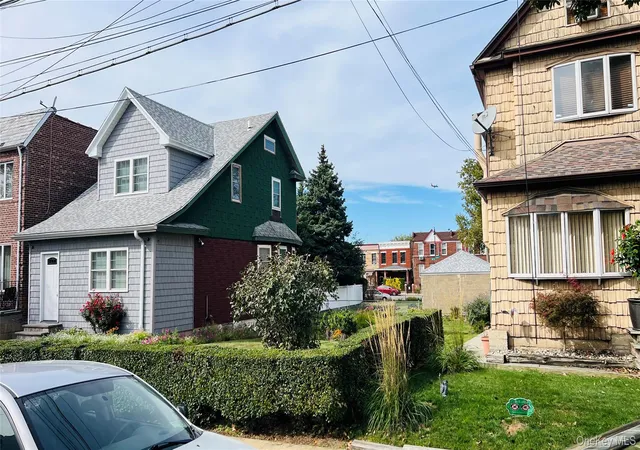Photo 1 of Single family home for sale at 5949 58th Road, New York, NY 11378 | MLS# 1055017 | Listing updated on 2026-10-01