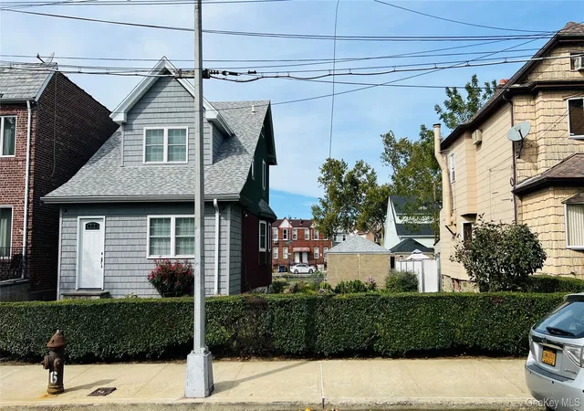 Photo 2 of Single family home for sale at 5949 58th Road, New York, NY 11378 | MLS# 1055017 | Listing updated on 2026-10-01