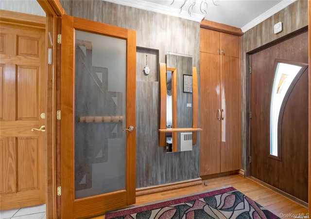 Photo 4 of Single family home for sale at 65-24 Ellwell Crescent, New York, NY 11374 | MLS# 1055020 | Listing updated on 2026-09-25