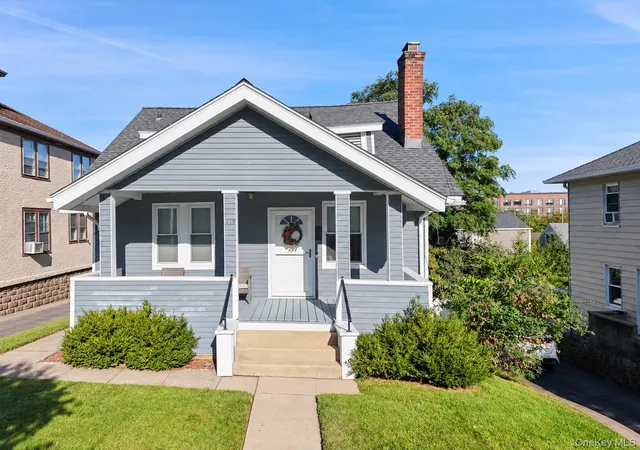 Photo 2 of Single family home for sale at 315 Stanley Ave, Mamaroneck, NY 10543 | MLS# 1055025 | Listing updated on 2026-10-07