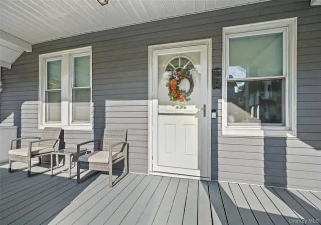 Photo 3 of Single family home for sale at 315 Stanley Ave, Mamaroneck, NY 10543 | MLS# 1055025 | Listing updated on 2026-10-07