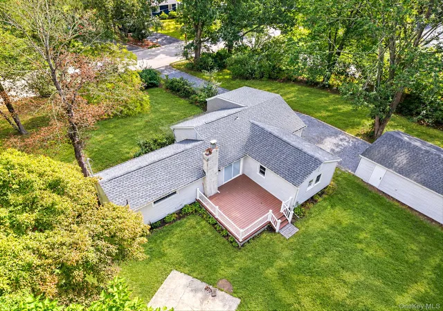 Photo 2 of Single family home for sale at 4 Oak Ln, Brookhaven, NY 11727 | MLS# 1055039 | Listing updated on 2026-10-05